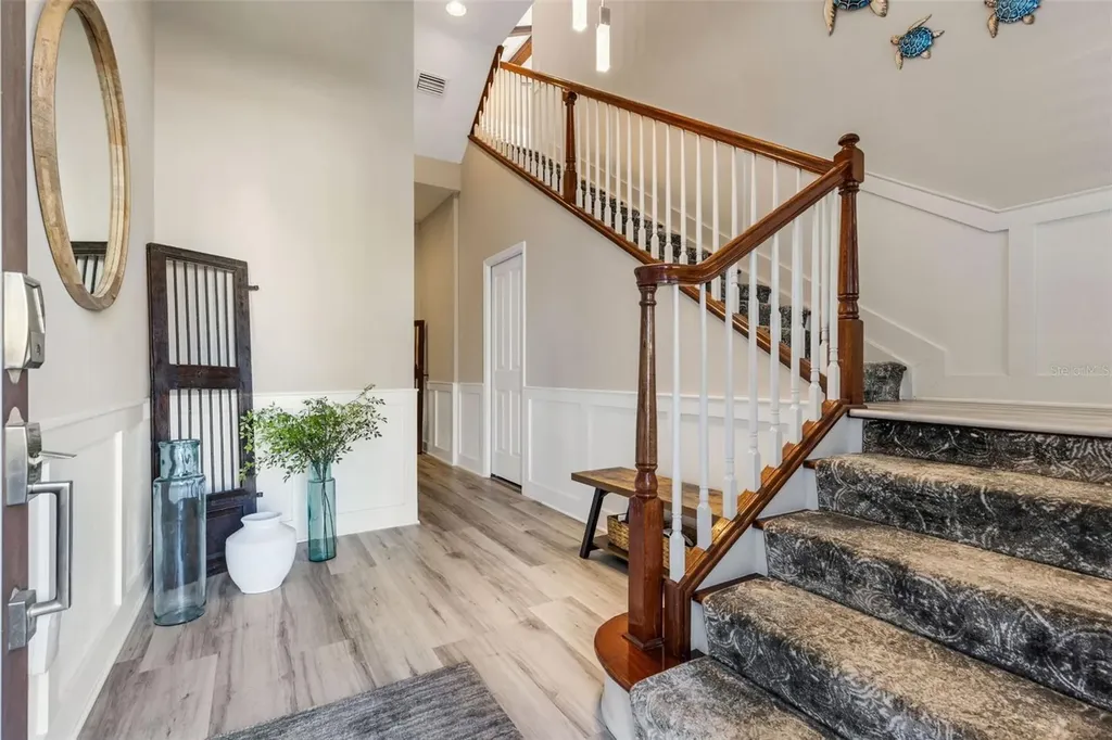 289 Sapphire Lake Drive Bradenton FL 34209