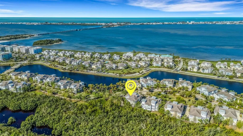 289 Sapphire Lake Drive Bradenton FL 34209