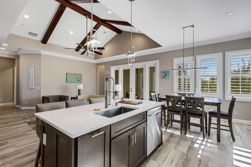289 Sapphire Lake Drive Bradenton FL 34209