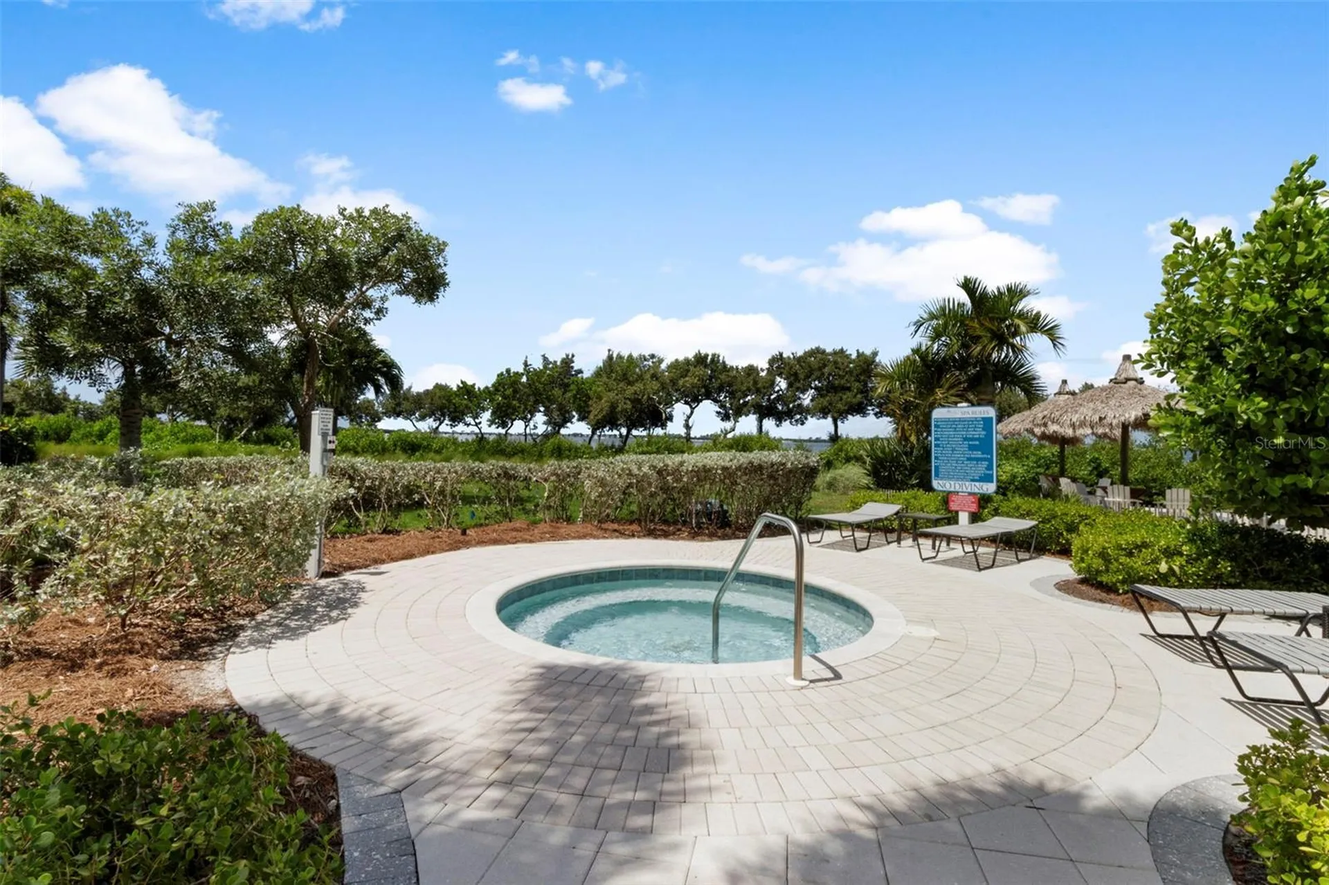 289 Sapphire Lake Drive Bradenton FL 34209