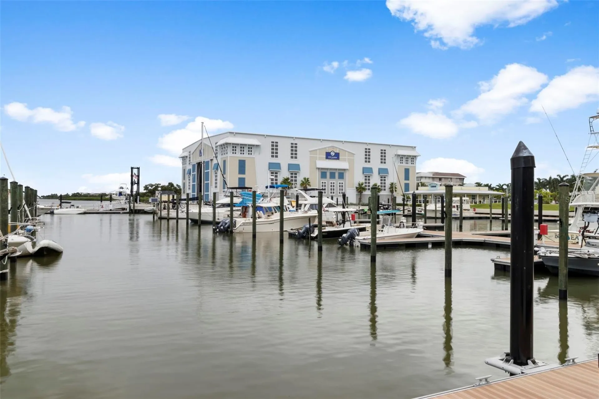 289 Sapphire Lake Drive Bradenton FL 34209