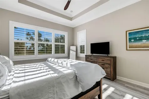 289 Sapphire Lake Drive Bradenton FL 34209