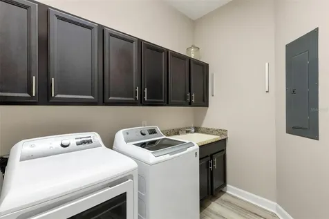289 Sapphire Lake Drive Bradenton FL 34209