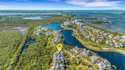 289 Sapphire Lake Drive Bradenton FL 34209