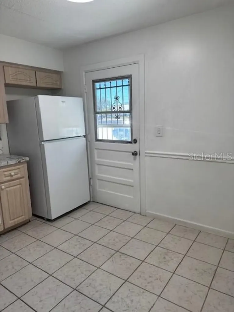 3325 Bee Ridge Road Sarasota FL 34239