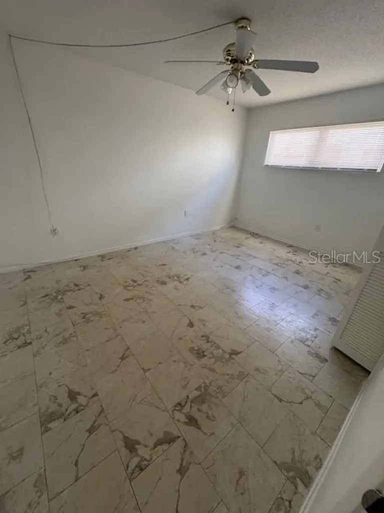 3325 Bee Ridge Road Sarasota FL 34239