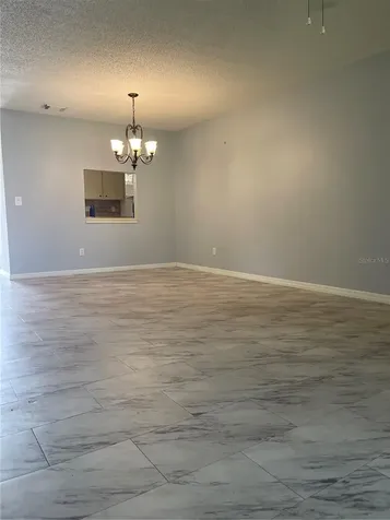 2807 48th Ave Dr W Bradenton FL 34207