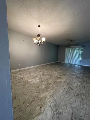 2807 48th Ave Dr W Bradenton FL 34207