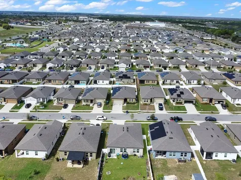749 Orchid Grove Boulevard Davenport FL 33837