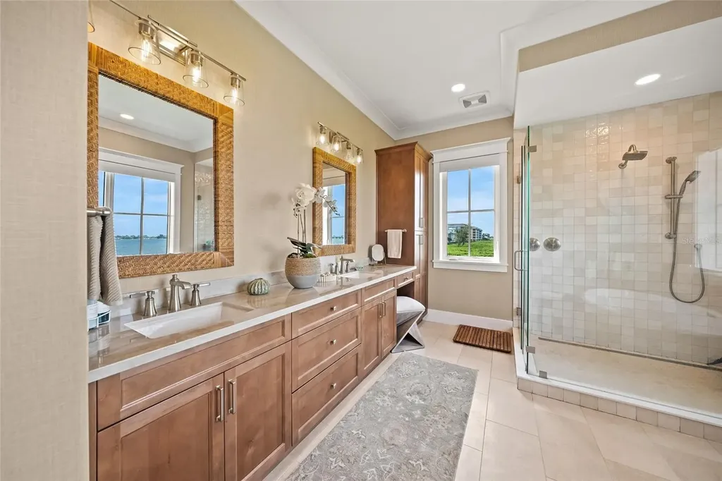 332 Harbour Sound Court Bradenton FL 34209