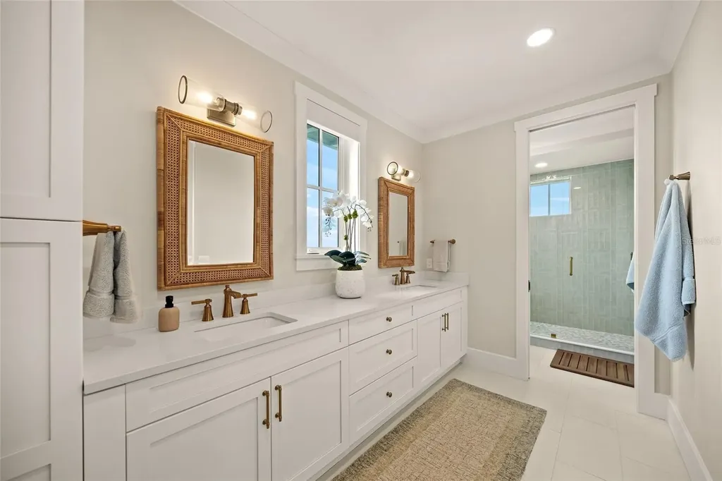 332 Harbour Sound Court Bradenton FL 34209