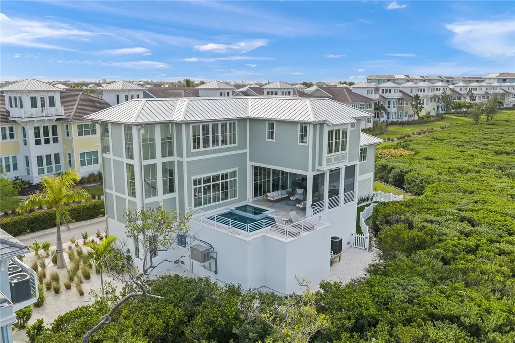 332 Harbour Sound Court Bradenton FL 34209