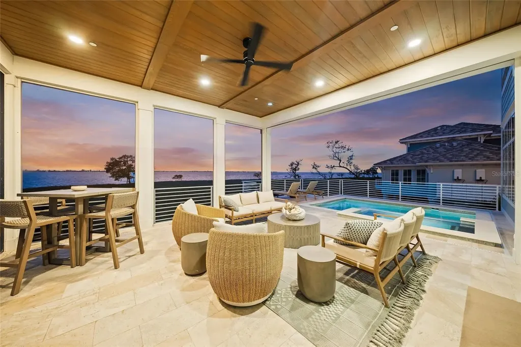 332 Harbour Sound Court Bradenton FL 34209