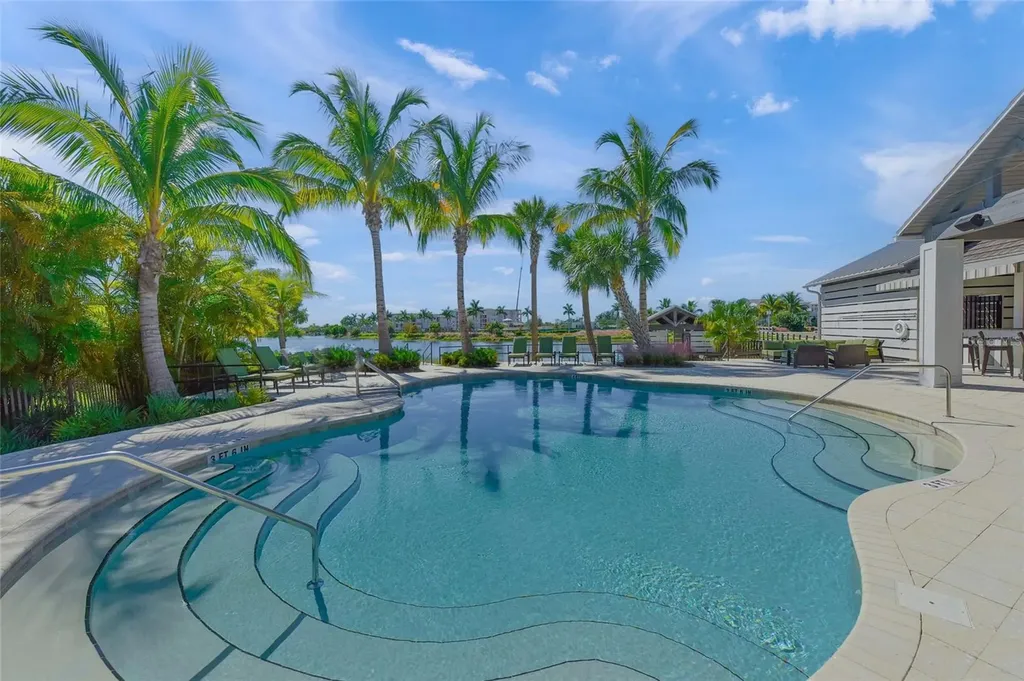 332 Harbour Sound Court Bradenton FL 34209