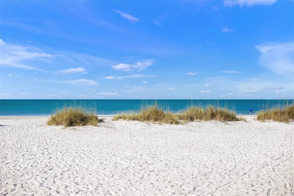 332 Harbour Sound Court Bradenton FL 34209