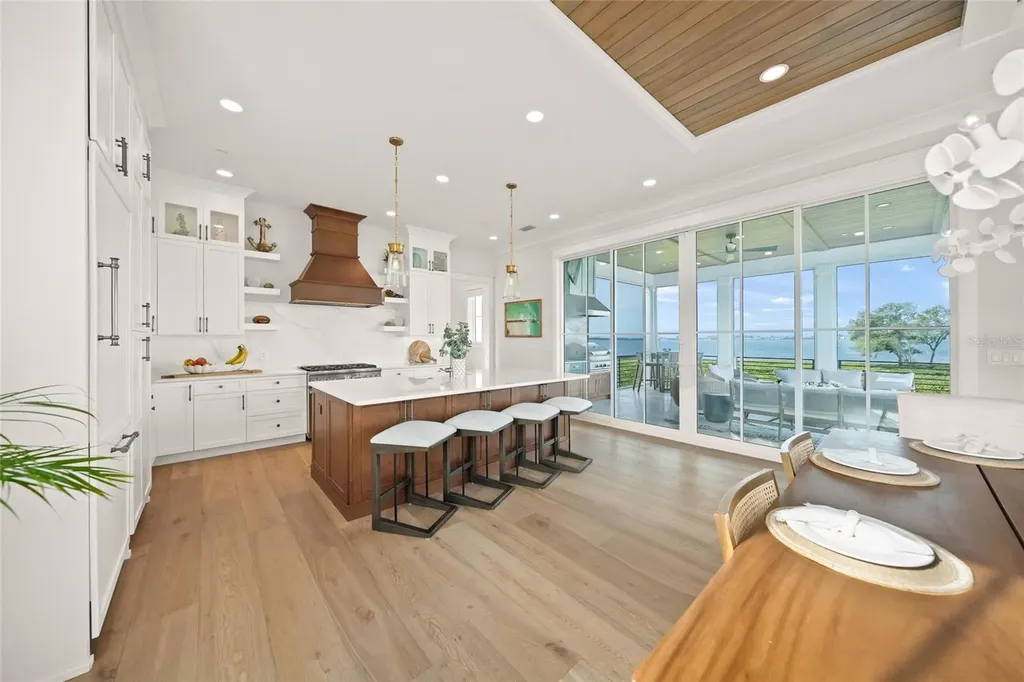 332 Harbour Sound Court Bradenton FL 34209
