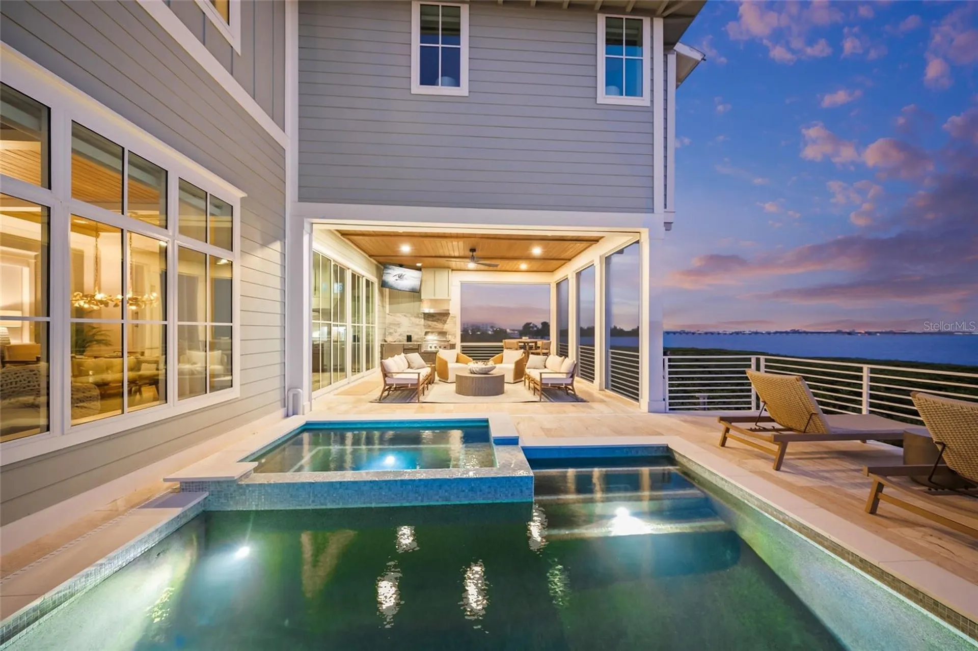332 Harbour Sound Court Bradenton FL 34209