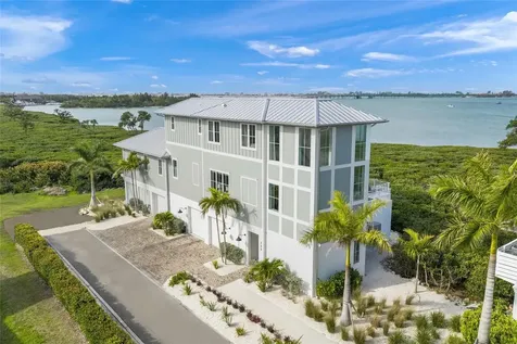 332 Harbour Sound Court Bradenton FL 34209