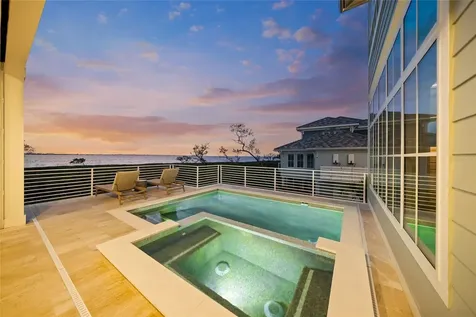 332 Harbour Sound Court Bradenton FL 34209