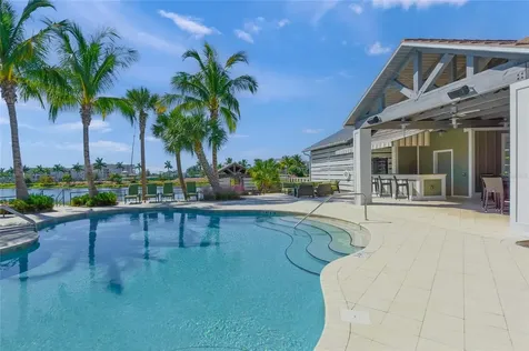 332 Harbour Sound Court Bradenton FL 34209