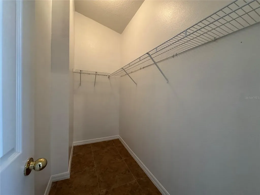 1561 Blue Magnolia Road Brandon FL 33510