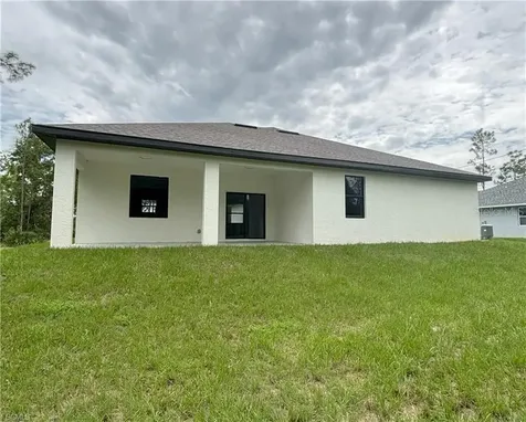 113 Monroe Avenue Lehigh Acres FL 33936