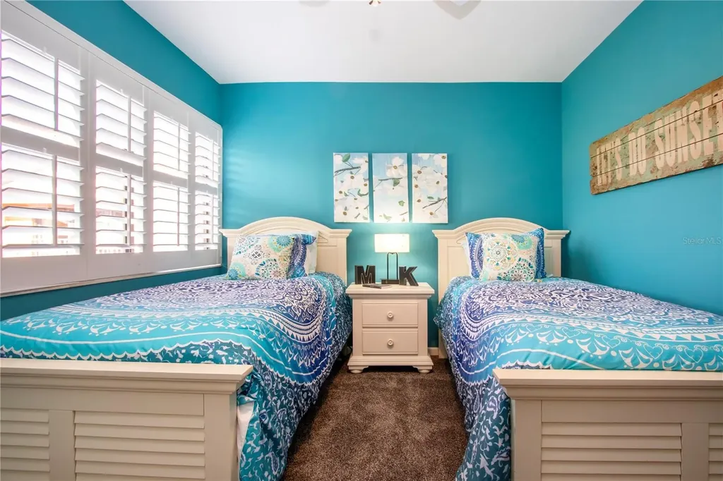 1700 Cove II Place Sarasota FL 34242
