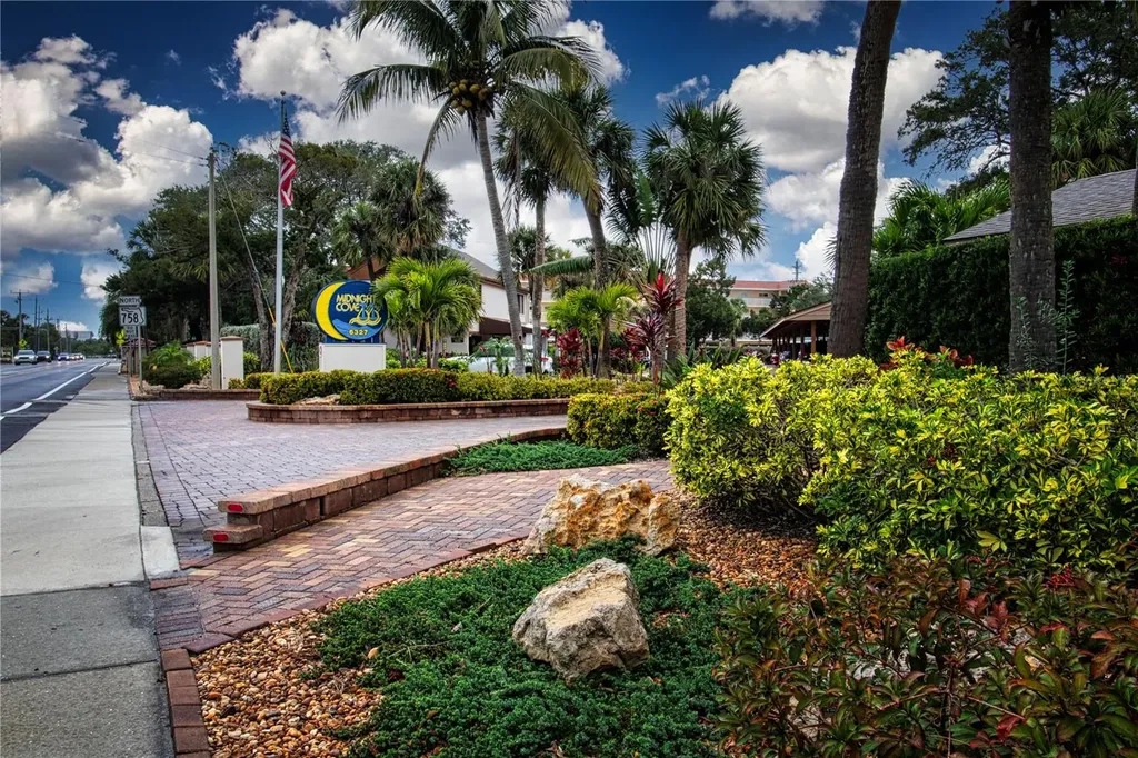 1700 Cove II Place Sarasota FL 34242