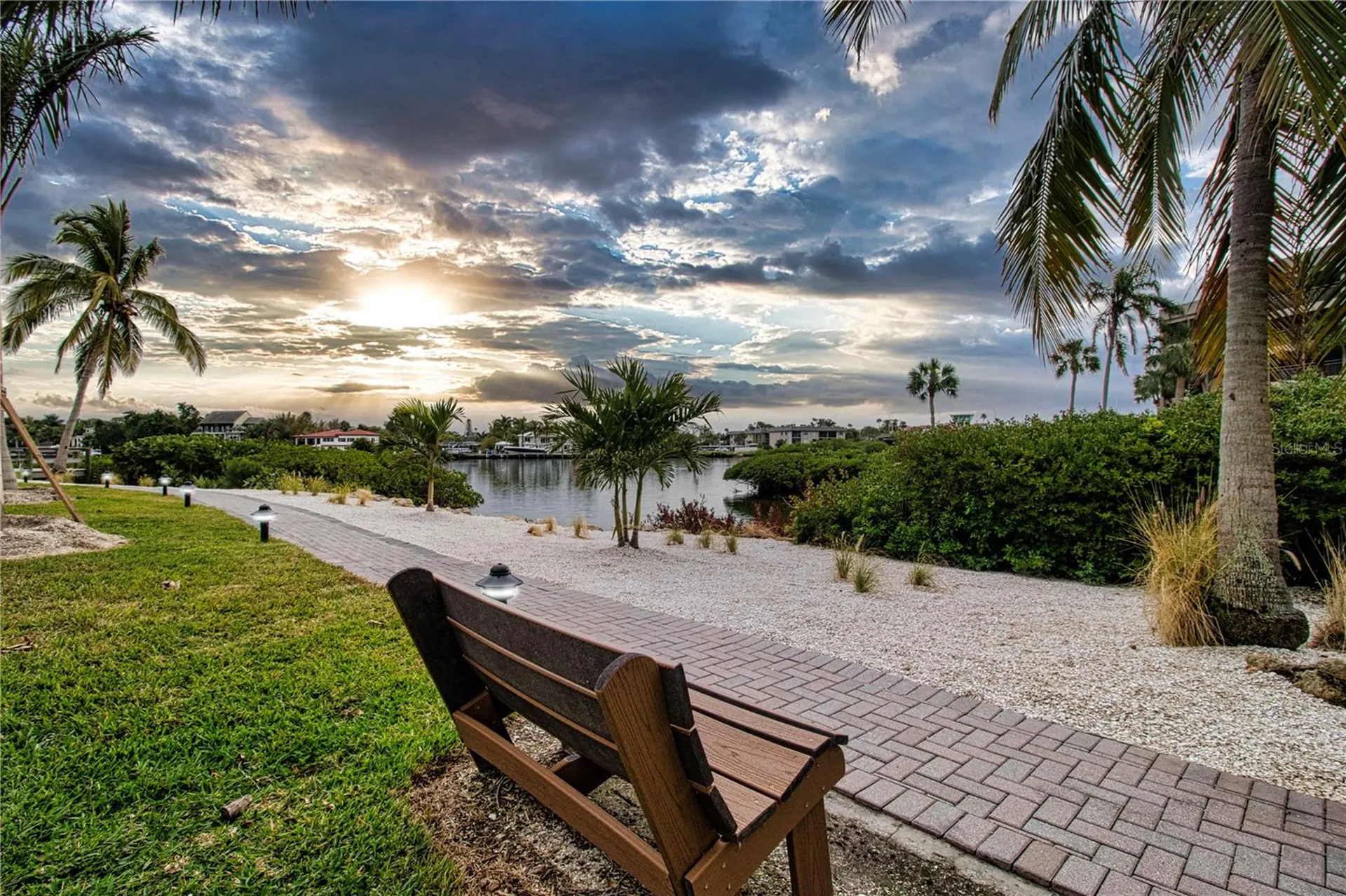 1700 Cove II Place Sarasota FL 34242
