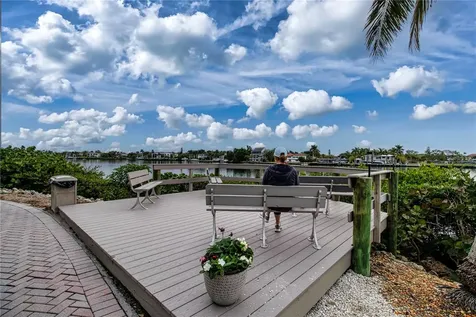 1700 Cove II Place Sarasota FL 34242