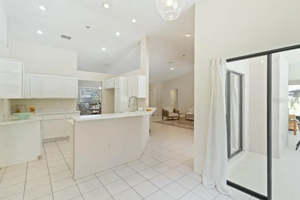 5206 Woodlawn Circle E Palmetto FL 34221