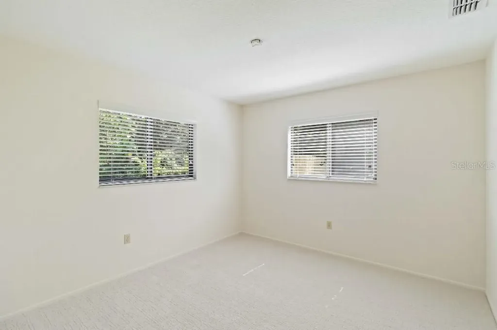 5206 Woodlawn Circle E Palmetto FL 34221
