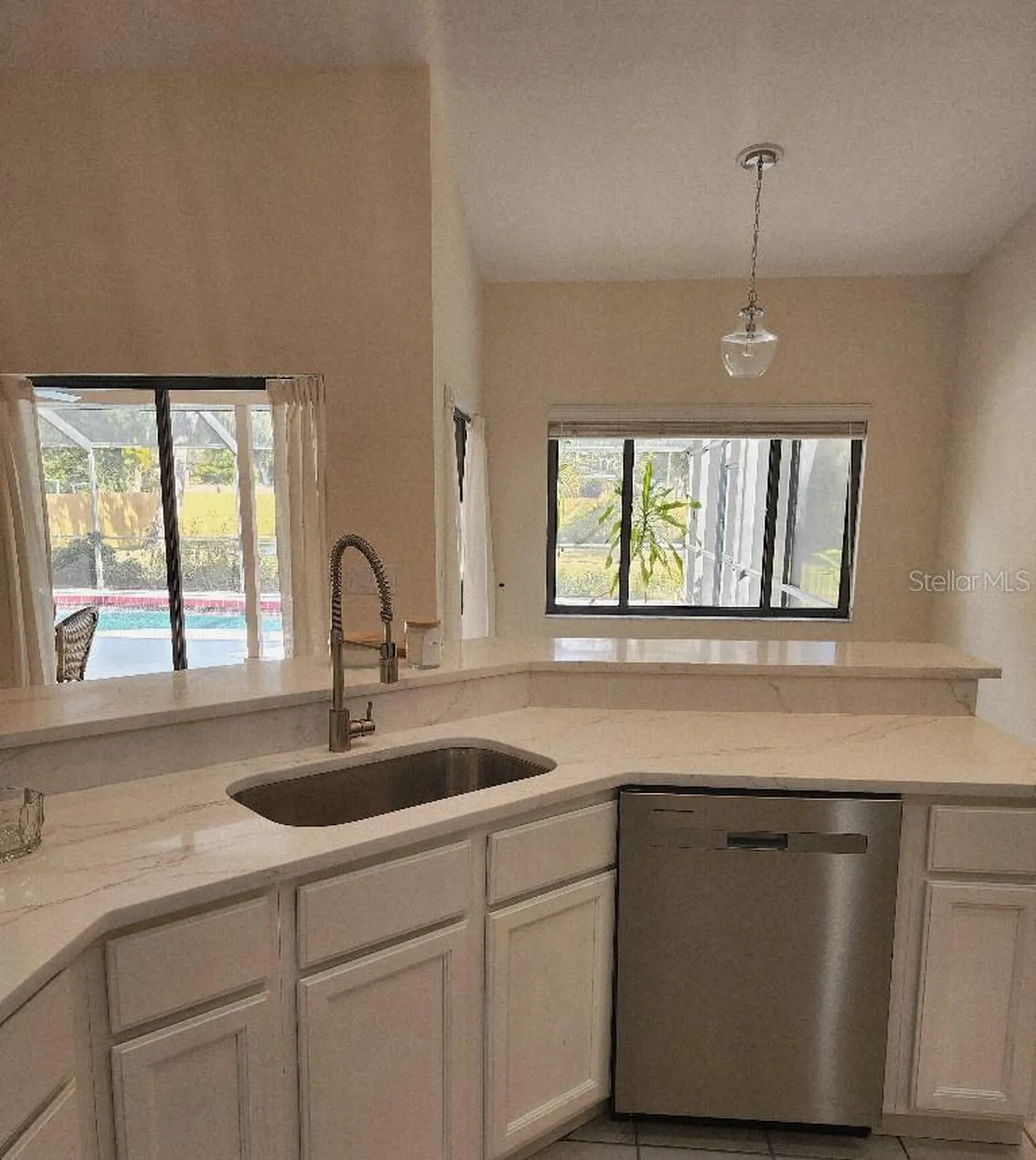 5206 Woodlawn Circle E Palmetto FL 34221
