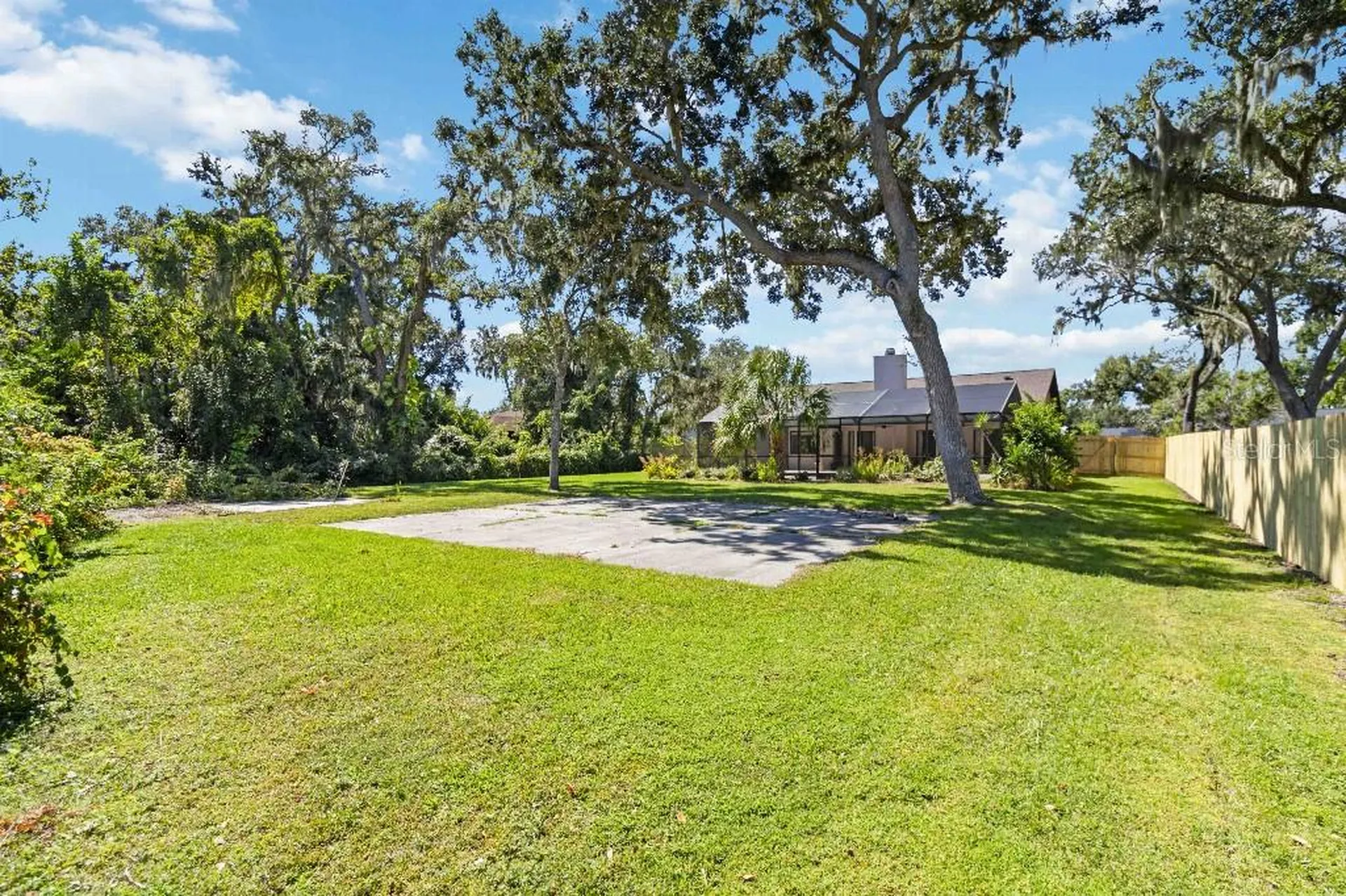 5206 Woodlawn Circle E Palmetto FL 34221