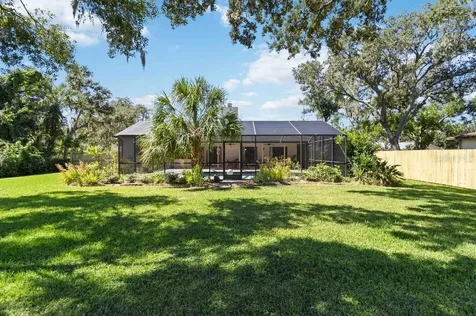 5206 Woodlawn Circle E Palmetto FL 34221