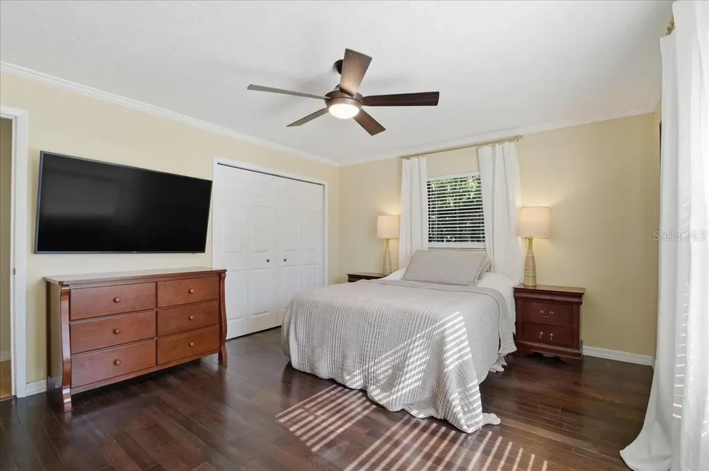 1467 Georgetowne Drive Sarasota FL 34232