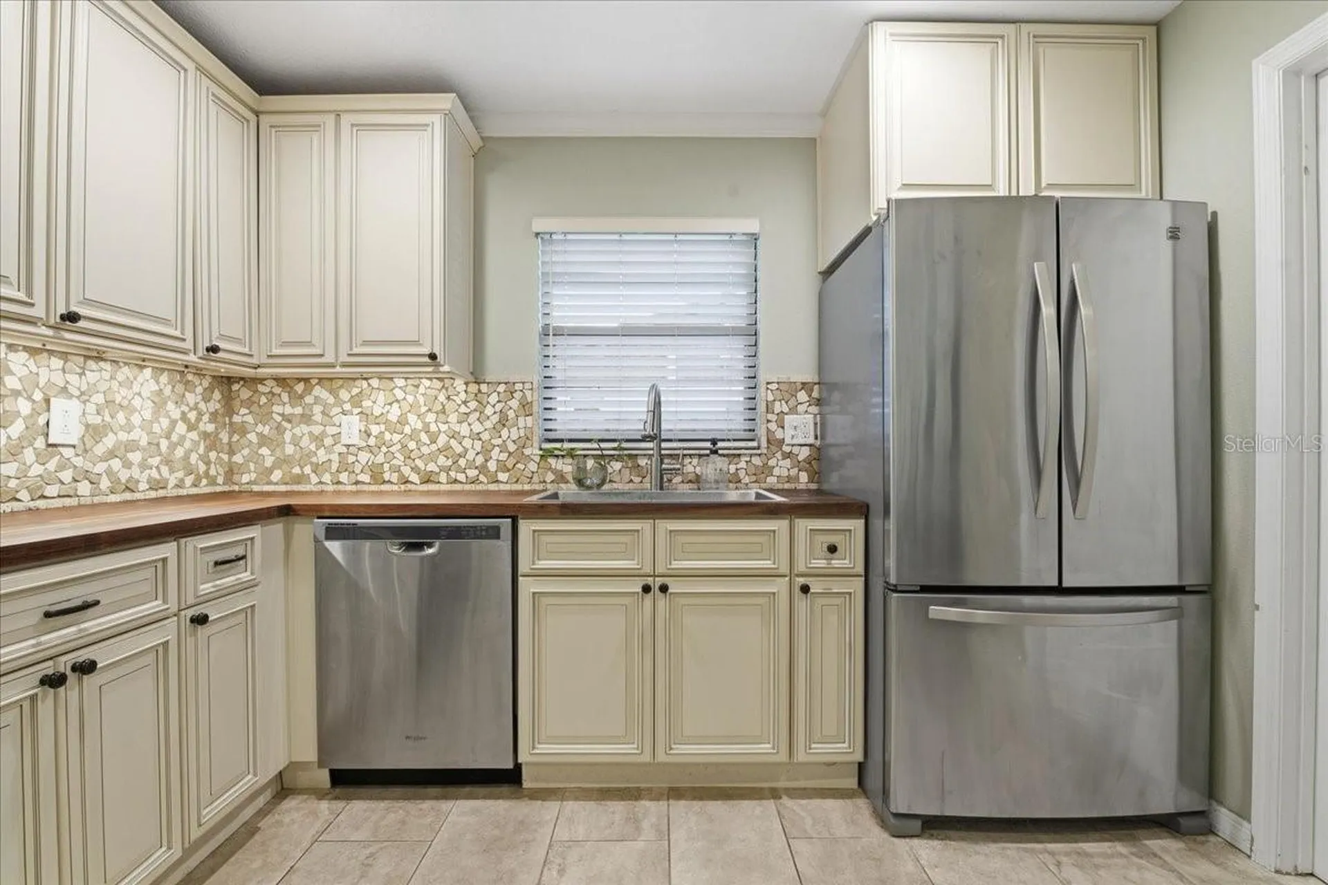 1467 Georgetowne Drive Sarasota FL 34232