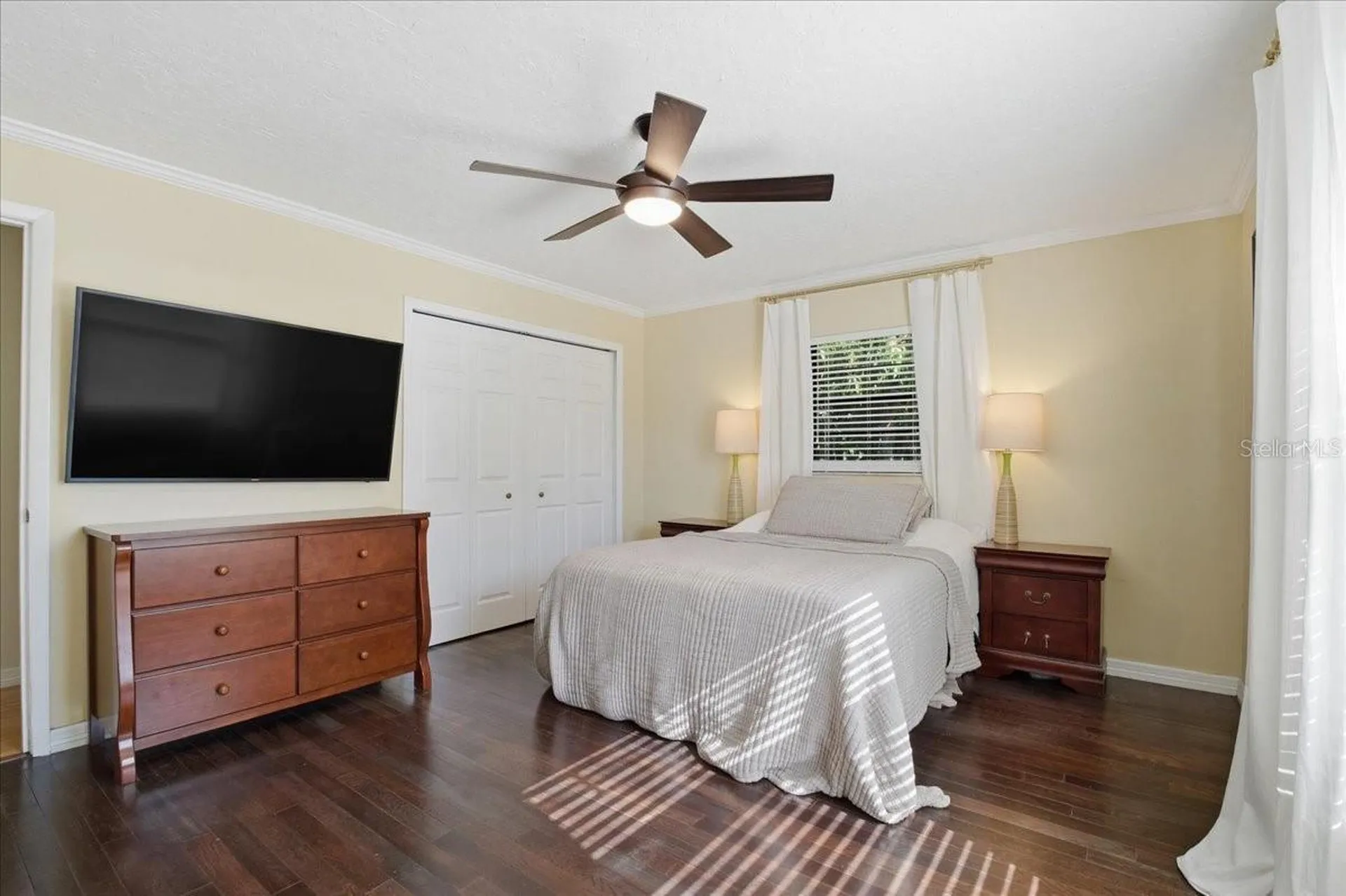 1467 Georgetowne Drive Sarasota FL 34232