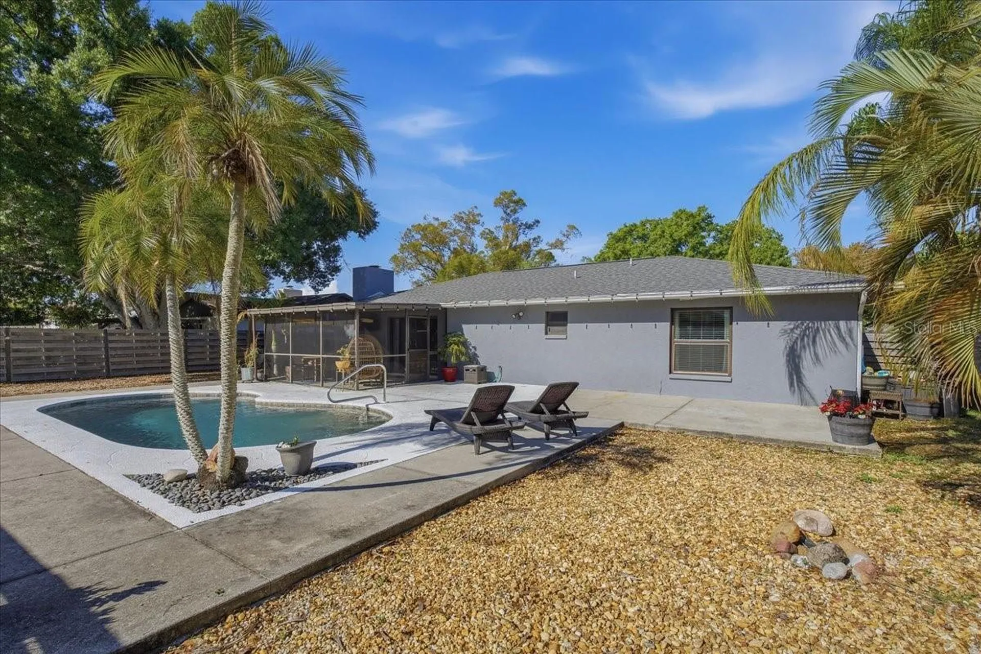 1467 Georgetowne Drive Sarasota FL 34232
