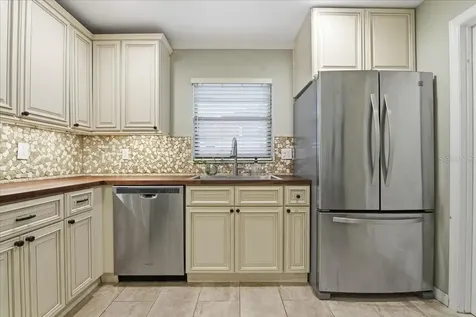 1467 Georgetowne Drive Sarasota FL 34232