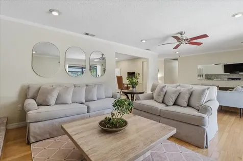 1467 Georgetowne Drive Sarasota FL 34232