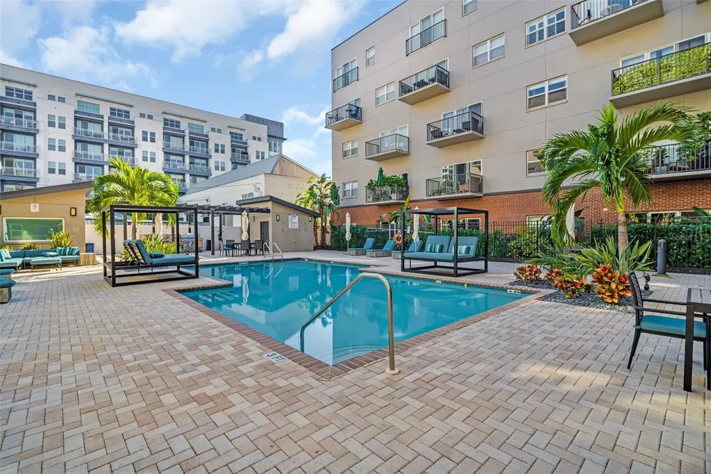 1010 Central Avenue St Petersburg FL 33705