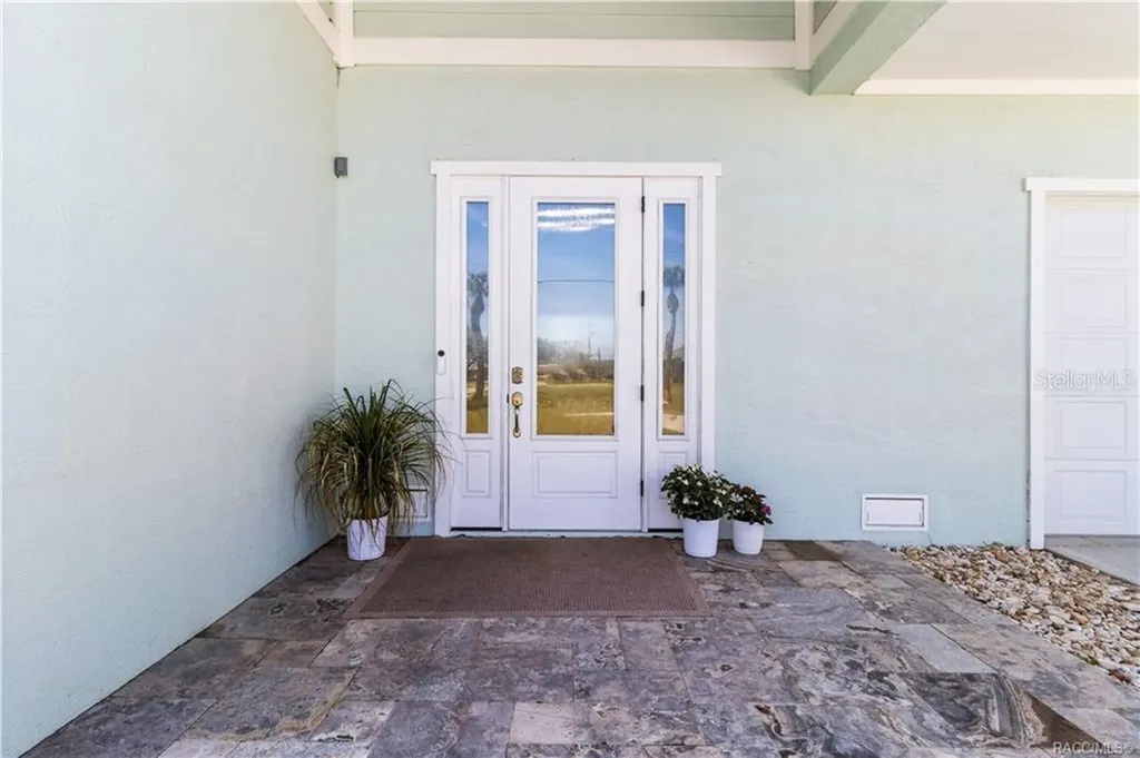 12010 W Bayshore Drive Crystal River FL 34429