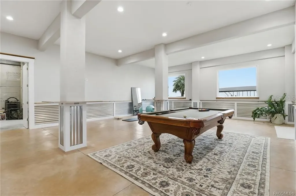 12010 W Bayshore Drive Crystal River FL 34429