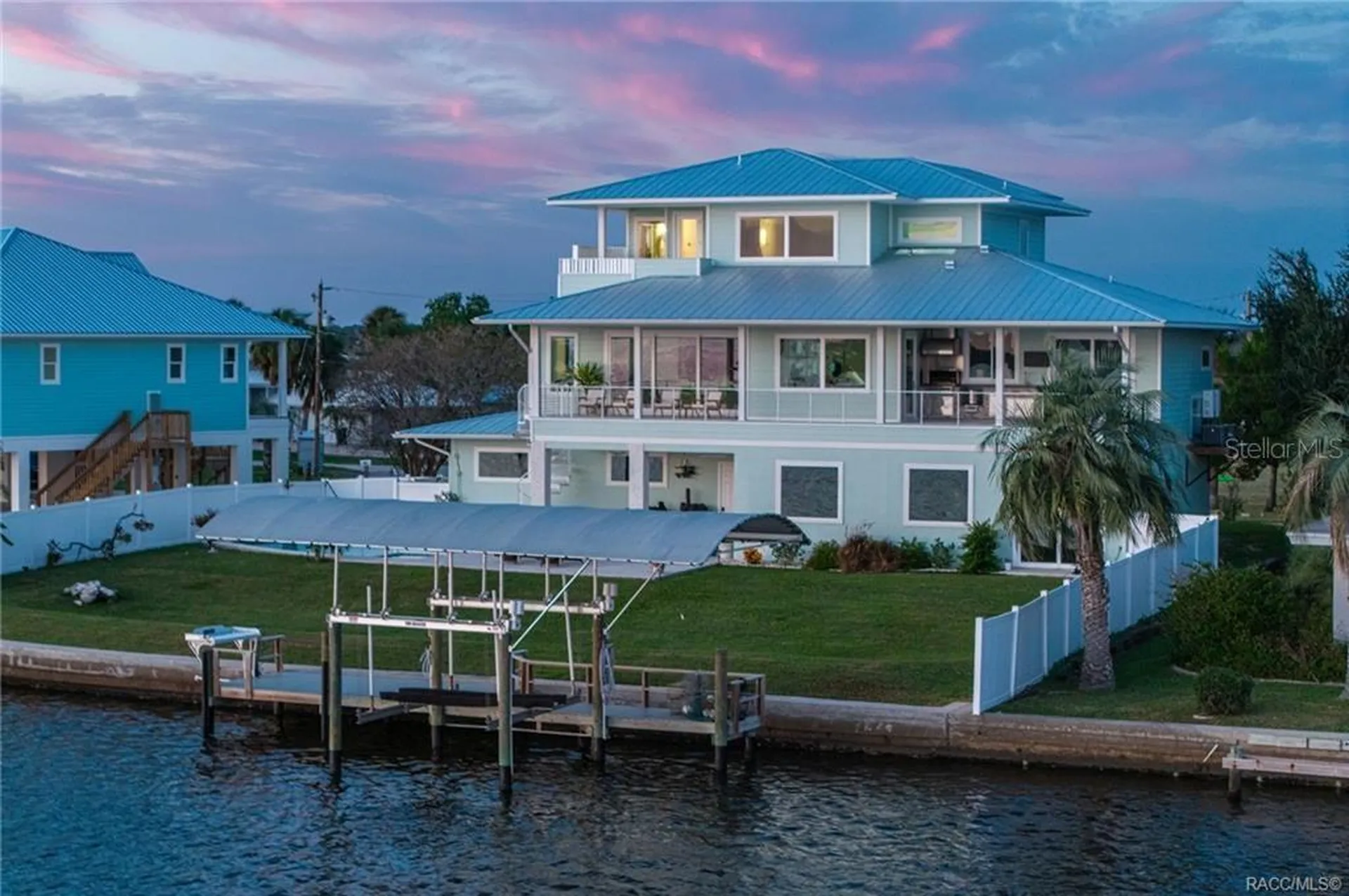 12010 W Bayshore Drive Crystal River FL 34429
