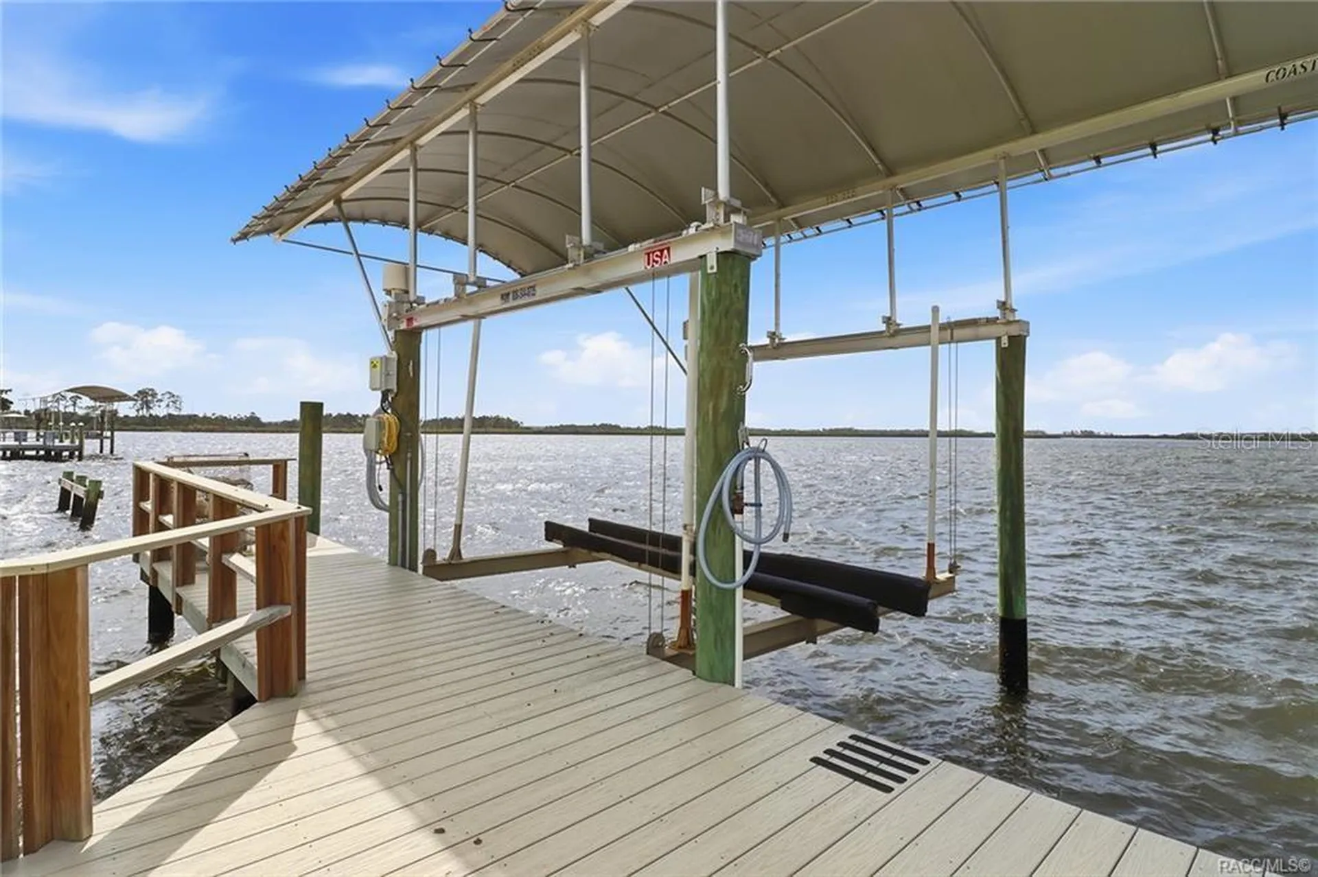 12010 W Bayshore Drive Crystal River FL 34429