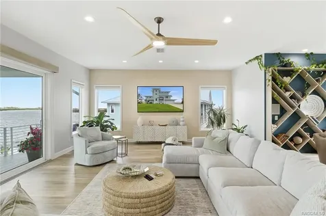 12010 W Bayshore Drive Crystal River FL 34429