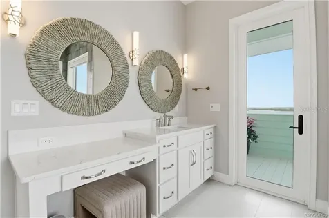 12010 W Bayshore Drive Crystal River FL 34429