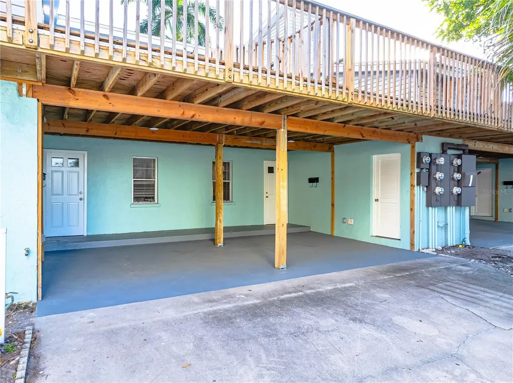 1559 7th Avenue W Bradenton FL 34205