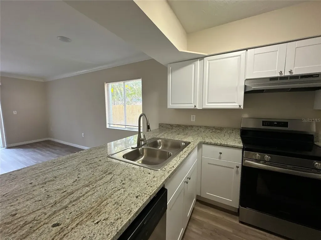 1559 7th Avenue W Bradenton FL 34205